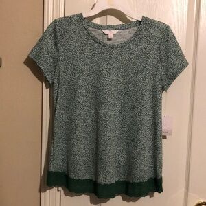 NWT LAUREN CONRAD . Ladies top.